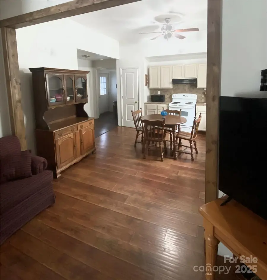 303 Parker Avenue, Mooresville, NC 28115 - Image #2