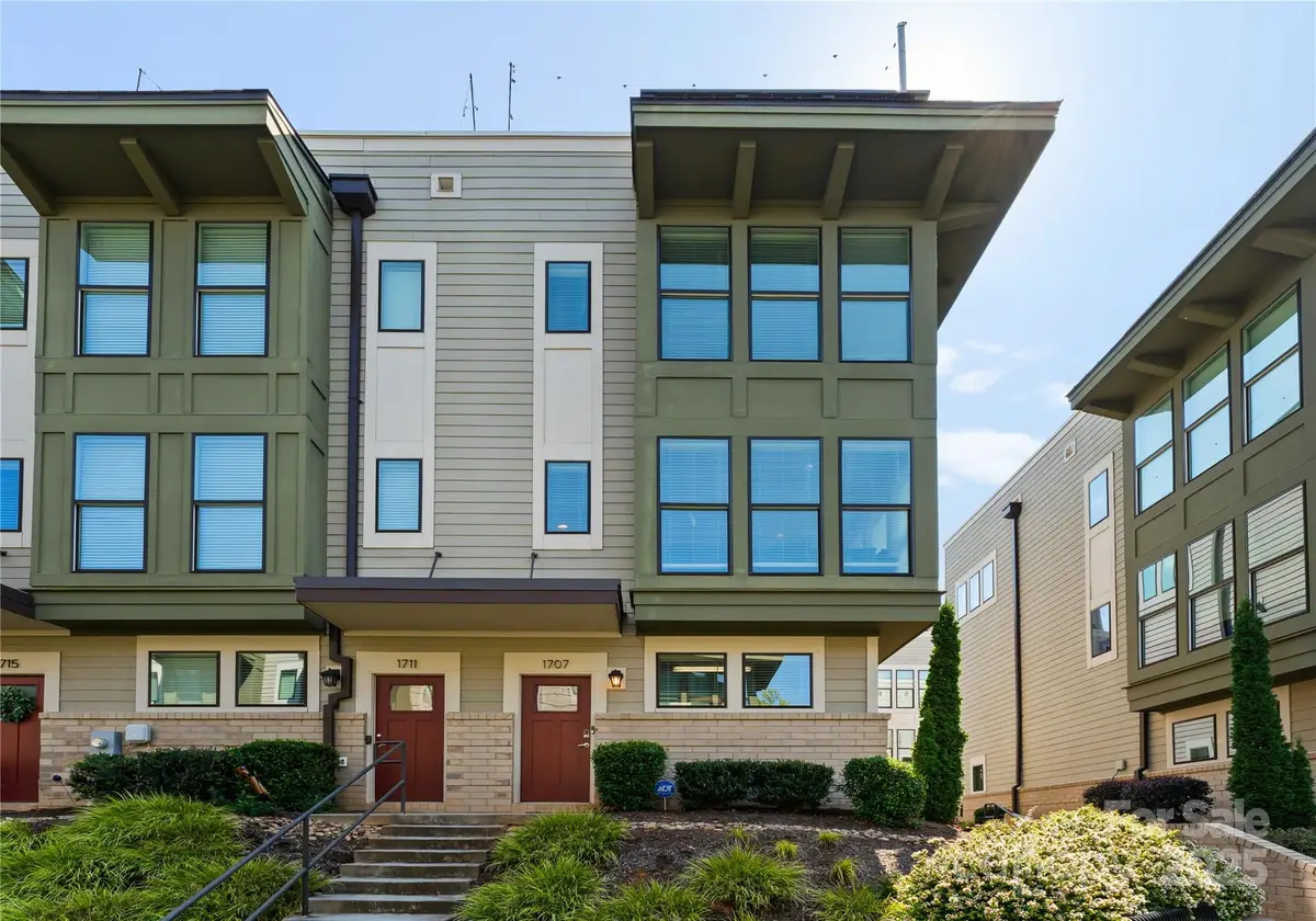 1707 Cannon View Lane, Charlotte, NC 28208 - Image #1