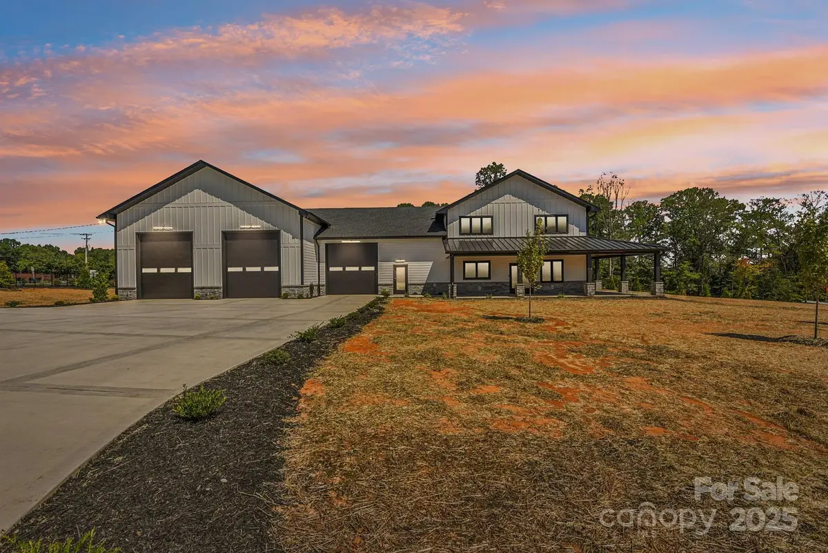 109 Winners Circle, Mooresville, NC 28117 - Image #1