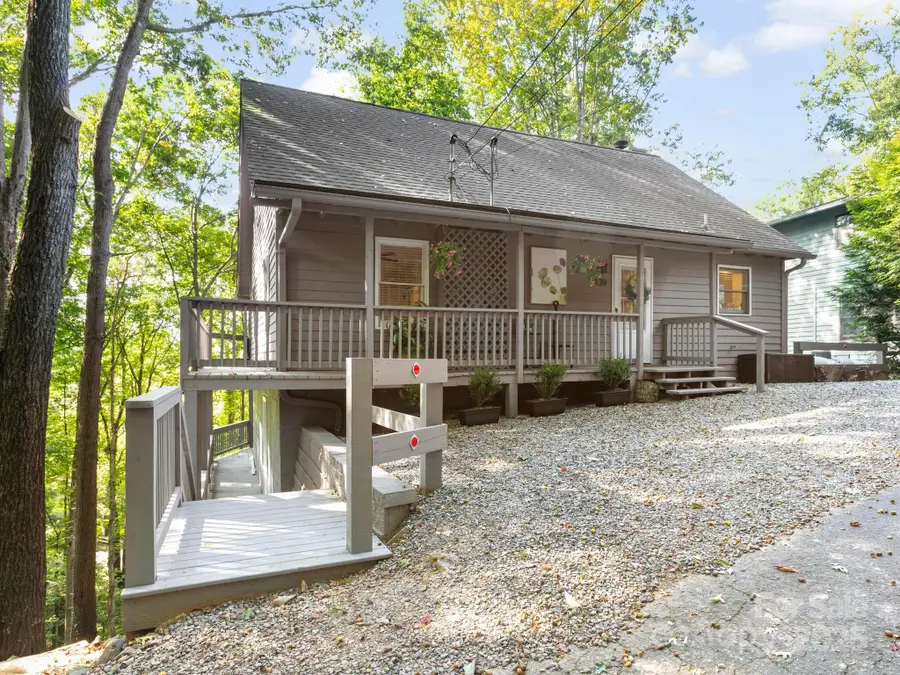 139 Kammerer Drive, Waynesville, NC 28785 - Image #2