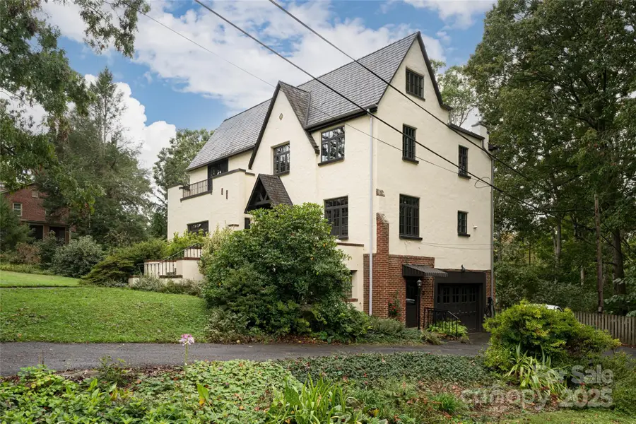 21 Lynwood Road, Asheville, NC 28804 - Image #2