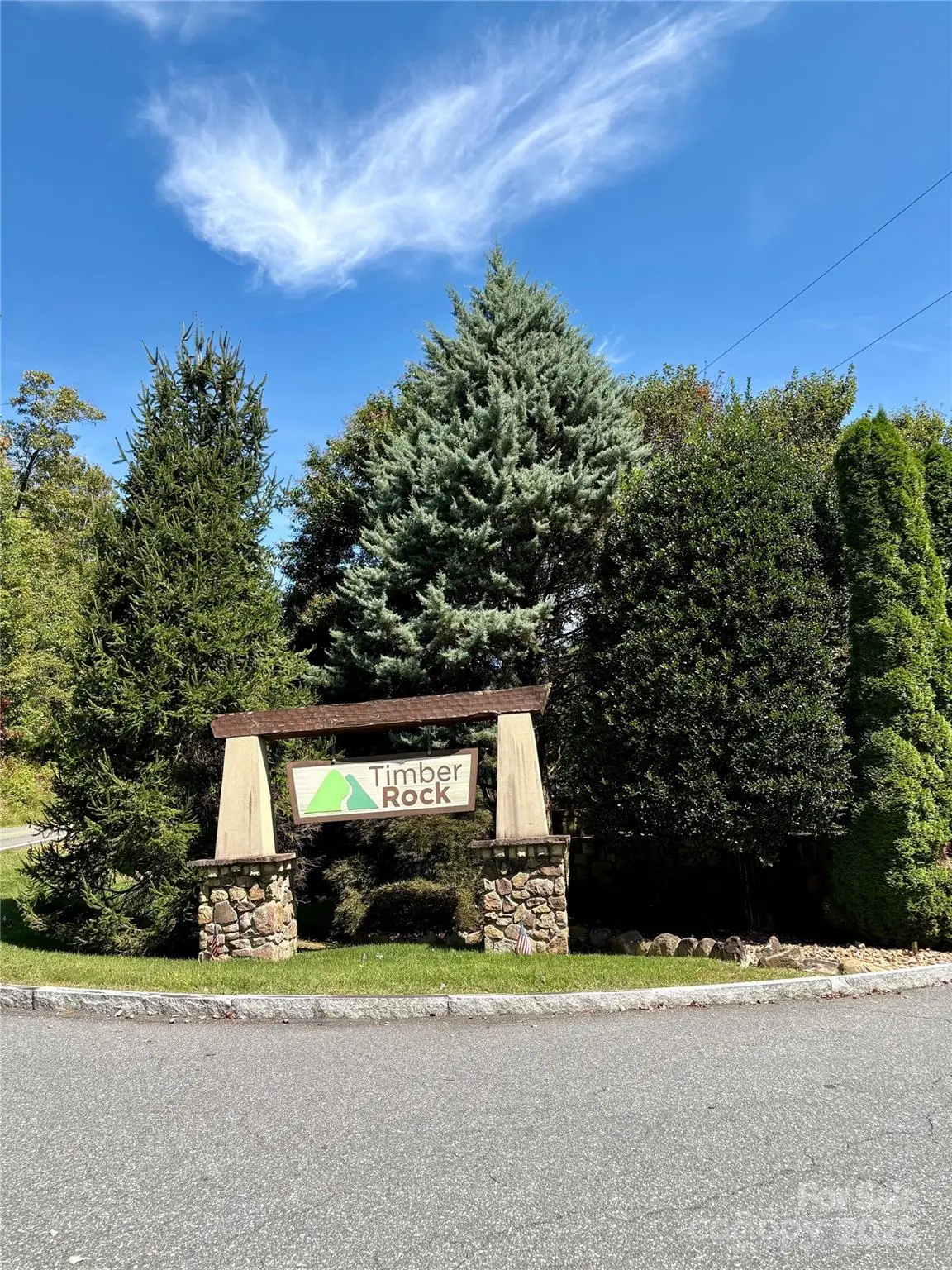 6929 Timber Rock Drive, Lenoir, NC 28645 - Image #1