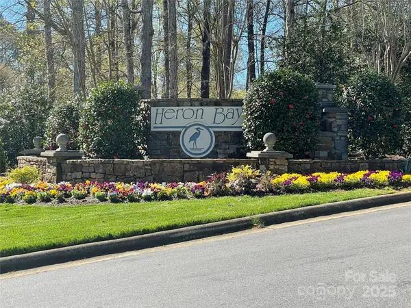 125 Whisper Lake Drive, New London, NC 28127