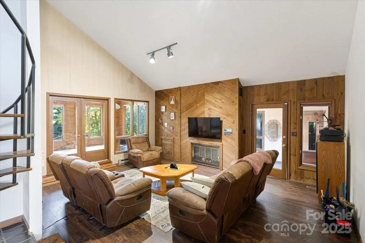 212 Primrose Lane, Lexington, NC 27295 - Image #1