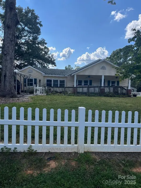 9404 Providence Road, Waxhaw, NC 28173