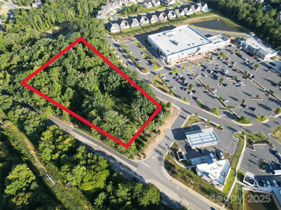 8219 New Town Road, Waxhaw, NC 28173 - Image #2