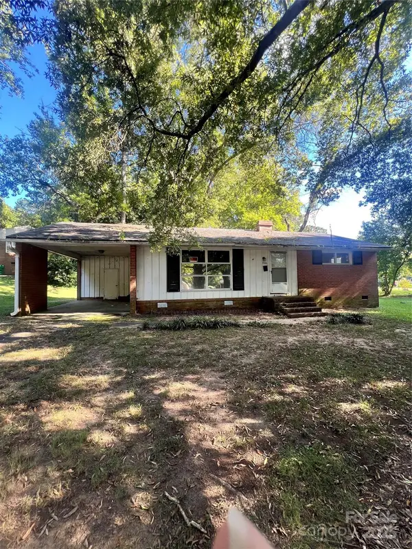 3500 Delgany Drive, Charlotte, NC 28215