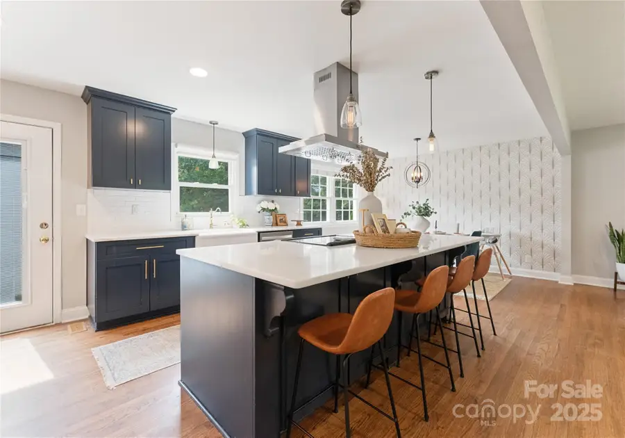 5936 Charing Place, Charlotte, NC 28211 - Image #3