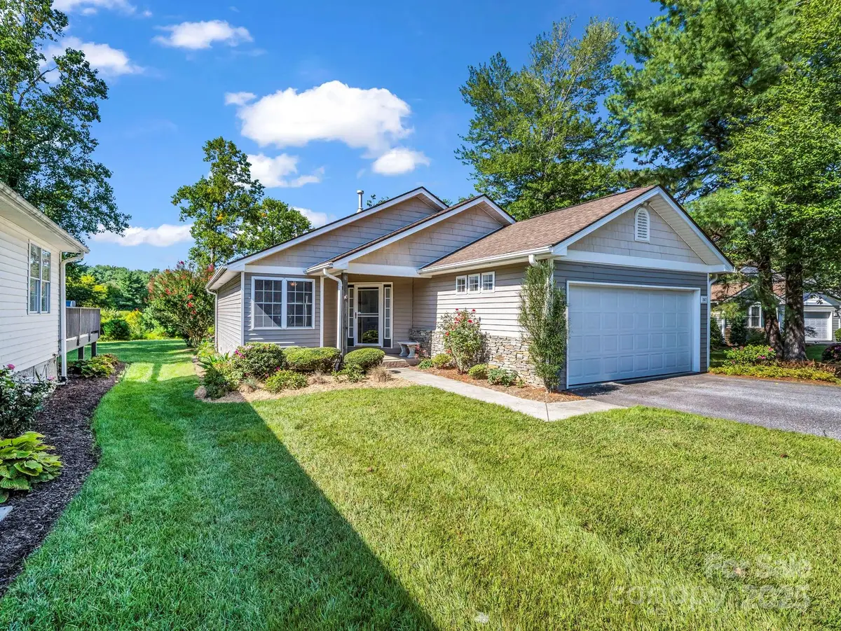 267 Highland Golf Drive, Flat Rock, NC 28731 - Image #1