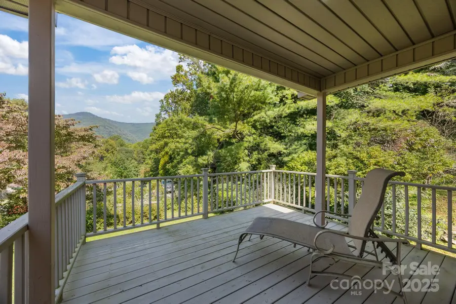 255 Red Bank Road, Waynesville, NC 28786 - Image #2