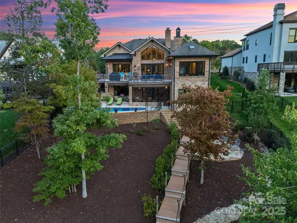 6032 Headlands Court, Belmont, NC 28012