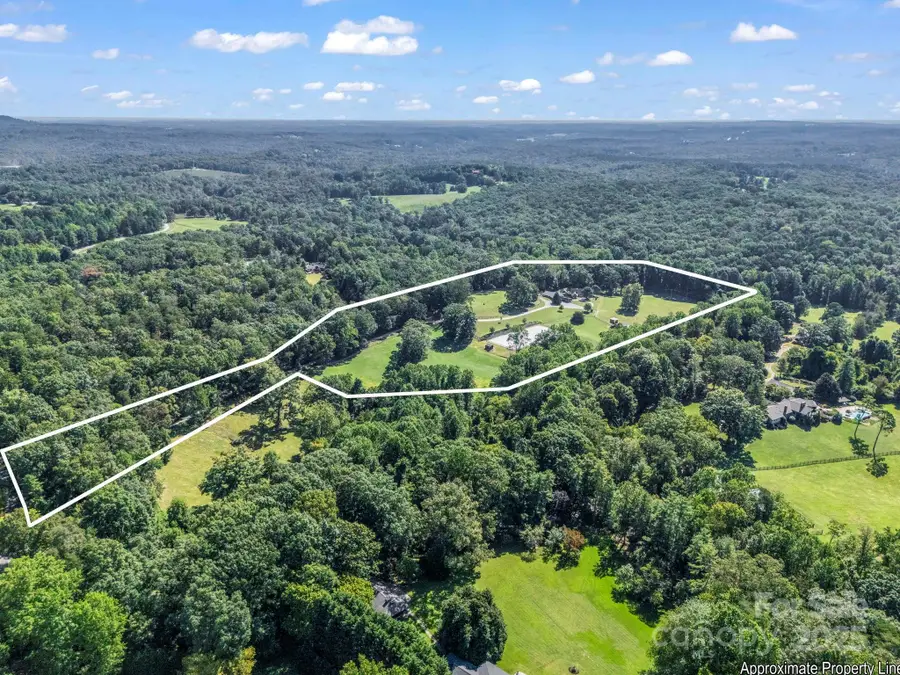 1050 Hunting Country Road, Tryon, NC 28782 - Image #3