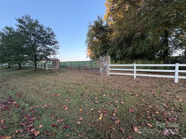 353 Sloans Mill Road, Olin, NC 28660