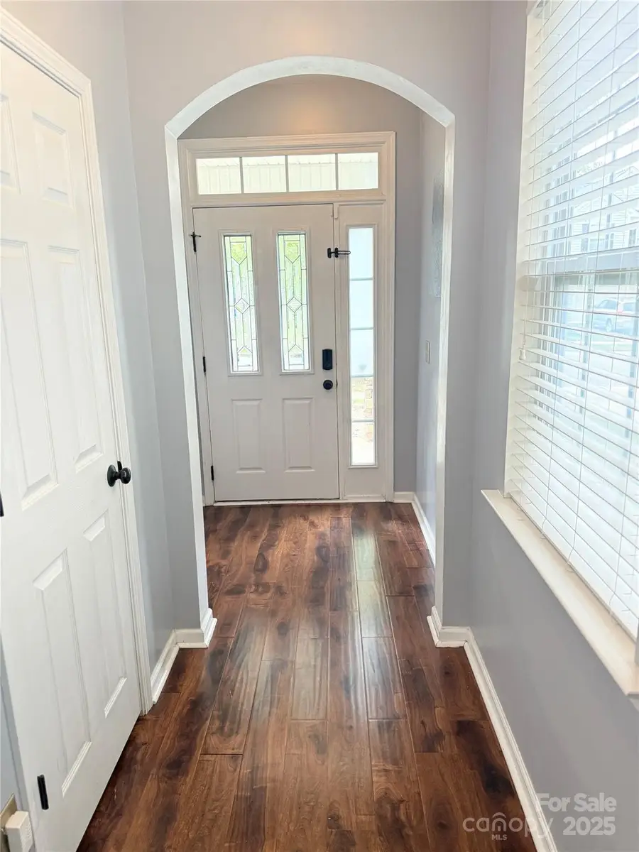 738 Lumber Lane, Charlotte, NC 28214 - Image #2