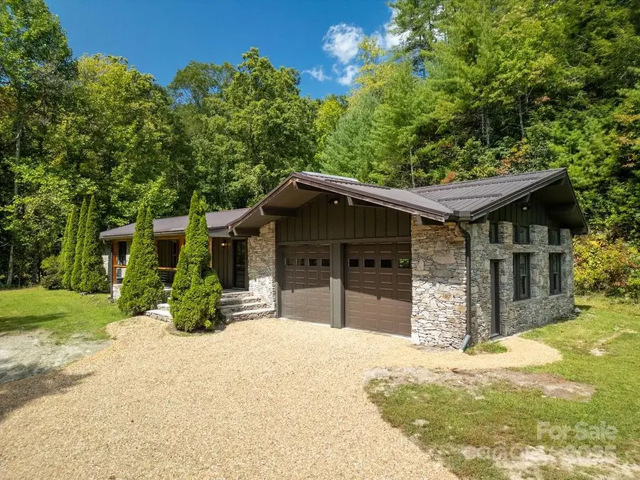 7321 Greenville Highway, Brevard, NC 28712 - Image #2