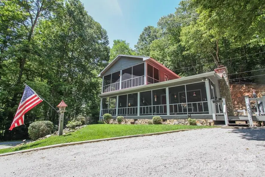 146 W Stecoah Heights, Robbinsville, NC 28771 - Image #2