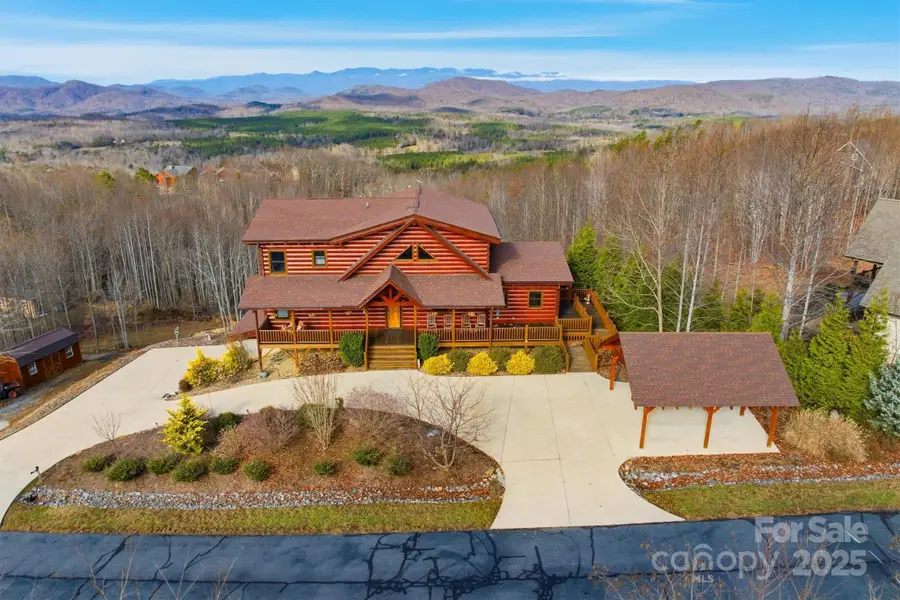 334 Scenic Vista Drive, Nebo, NC 28761 - Image #2