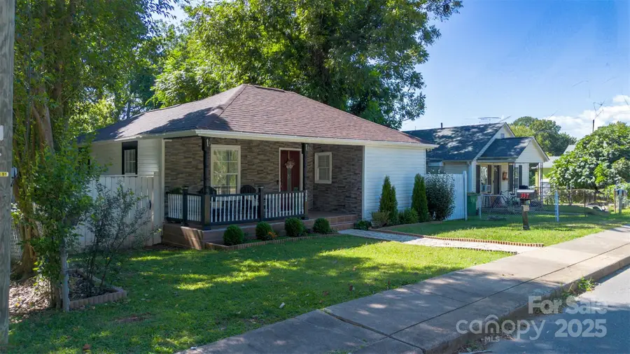 337 Lakewood Avenue, Charlotte, NC 28208 - Image #2