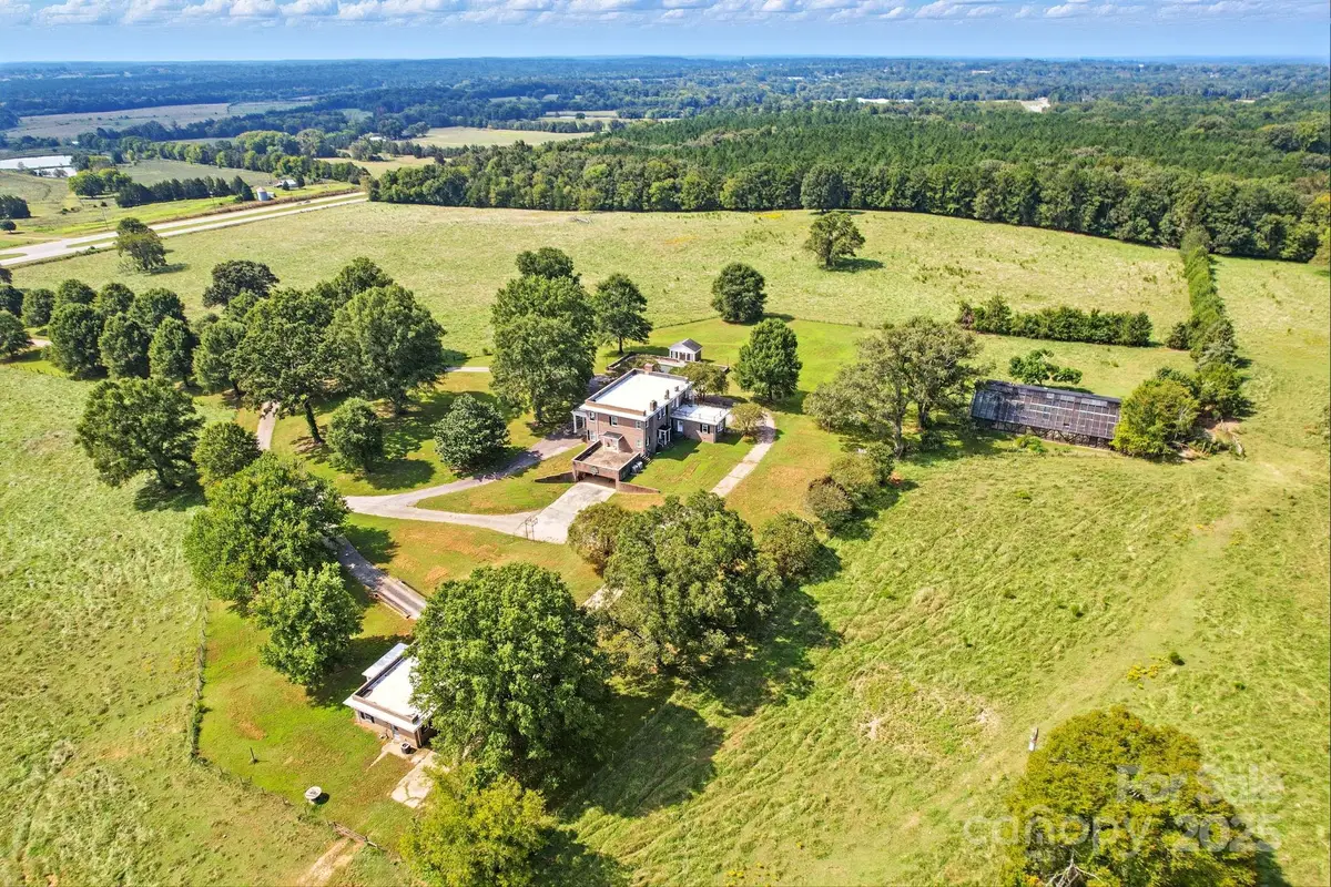 1039 Lancaster Highway, Chester, SC 29706 - Image #1