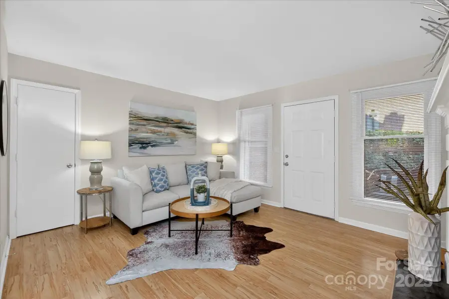 430 Queens Road, Charlotte, NC 28207 - Image #3