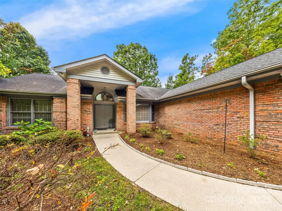 811 Sunlight Ridge, Hoopers Creek Township, NC 29792 - Image #3