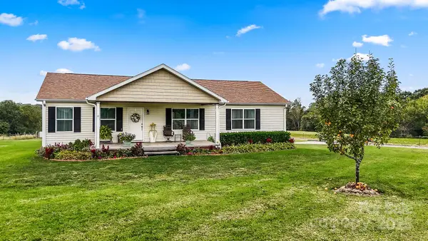 6044 Heavner Road, Vale, NC 28168