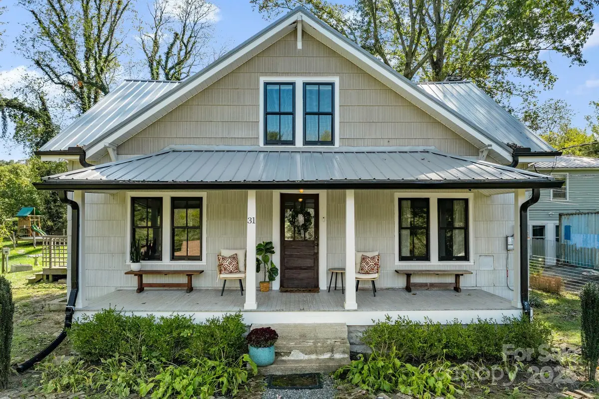 31 Massey Road, Asheville, NC 28804 - Image #1