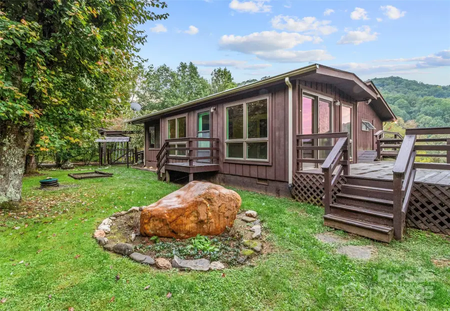 25 Ray Mine Road, Burnsville, NC 28714 - Image #3