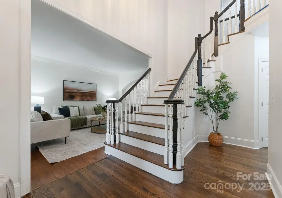 3839 Mountain Cove Drive, Charlotte, NC 28216 - Image #2