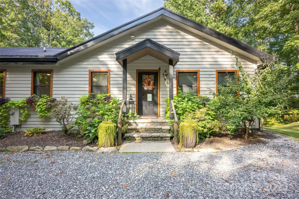 656 Far Away Hill, Lake Toxaway, NC 28747 - #1