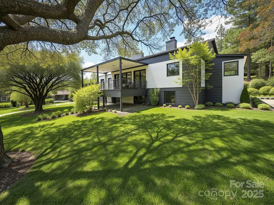 8 Donna Drive, Candler, NC 28715 - Image #2