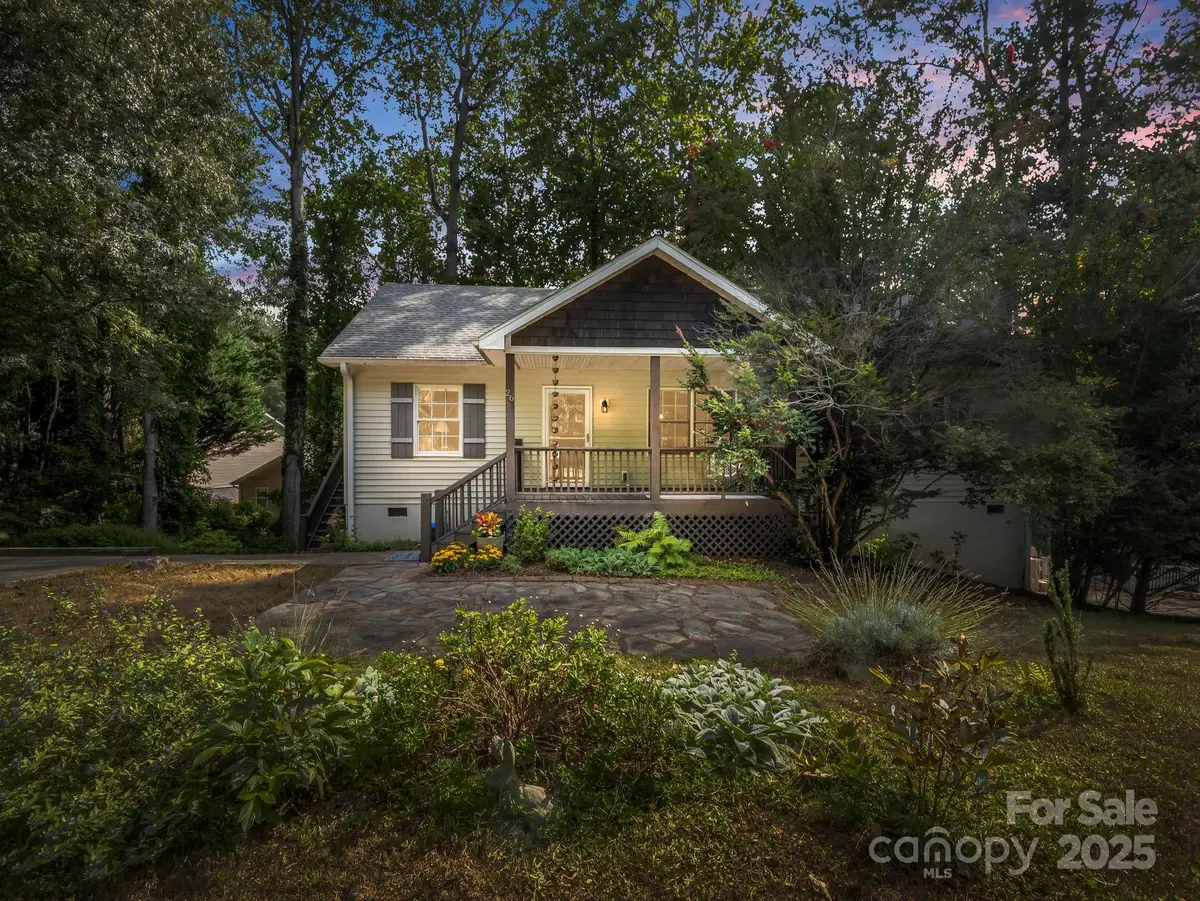 26 Grove Garden Avenue, Candler, NC 28715 - Image #1