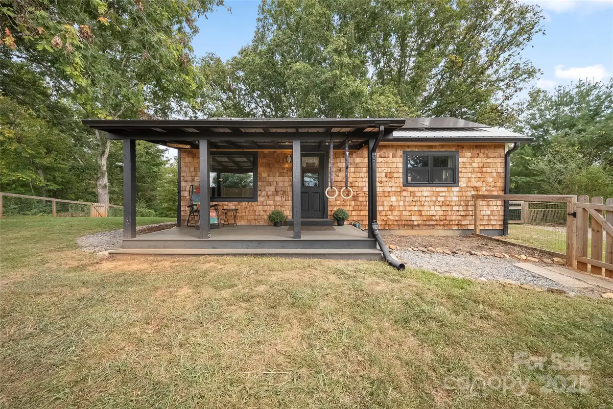 20 Indian Camp Branch Road, Weaverville, NC 28787 - Image #1