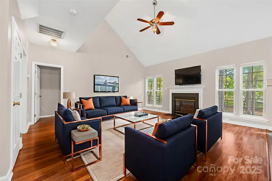 8917 Cedar Run Way, Charlotte, NC 28273 - Image #2