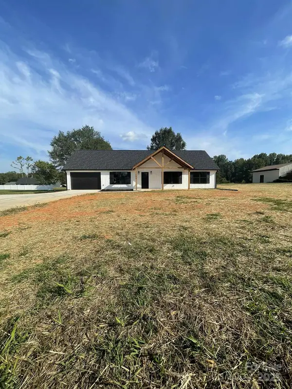 134 Oak Grove-clover Hill Church Road, Lawndale, NC 28090