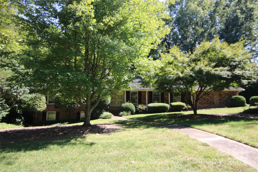 1812 Woodberry Road, Charlotte, NC 28212 - Image #3