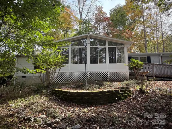 10 Greenwood Acres Drive, Mills River, NC 28759