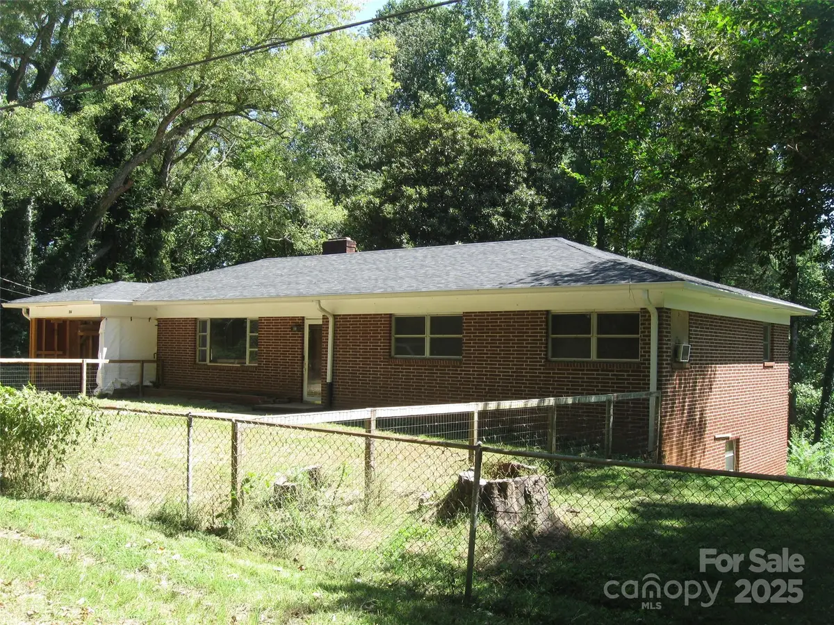 214 Palmer Street, Lenoir, NC 28645 - Image #1