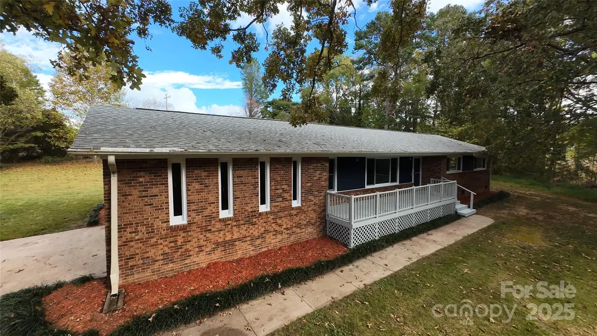 106 Candlewood Drive, Kings Mountain, NC 28086 - Image #1