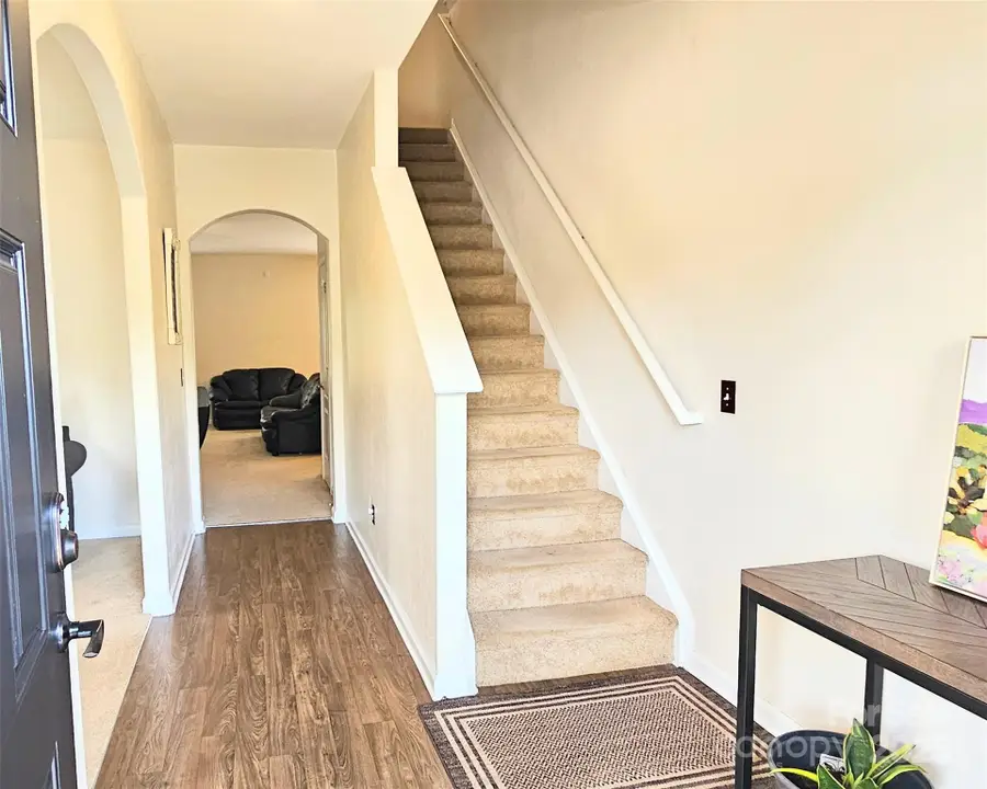 8620 Ballard Hills Court, Charlotte, NC 28215 - Image #3