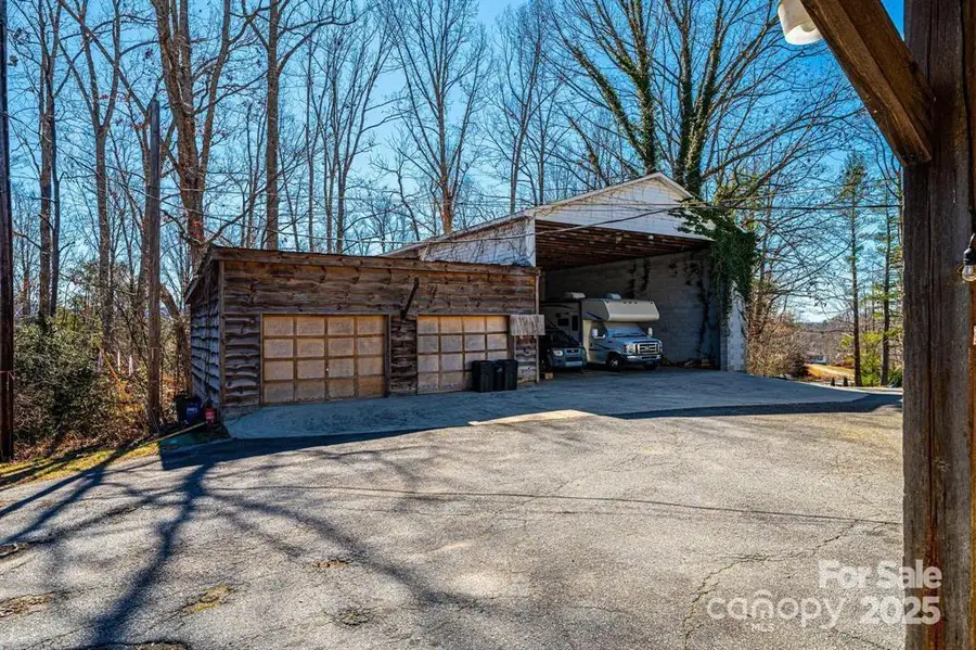 255 Wildwood Road, Lenoir, NC 28645 - Image #3