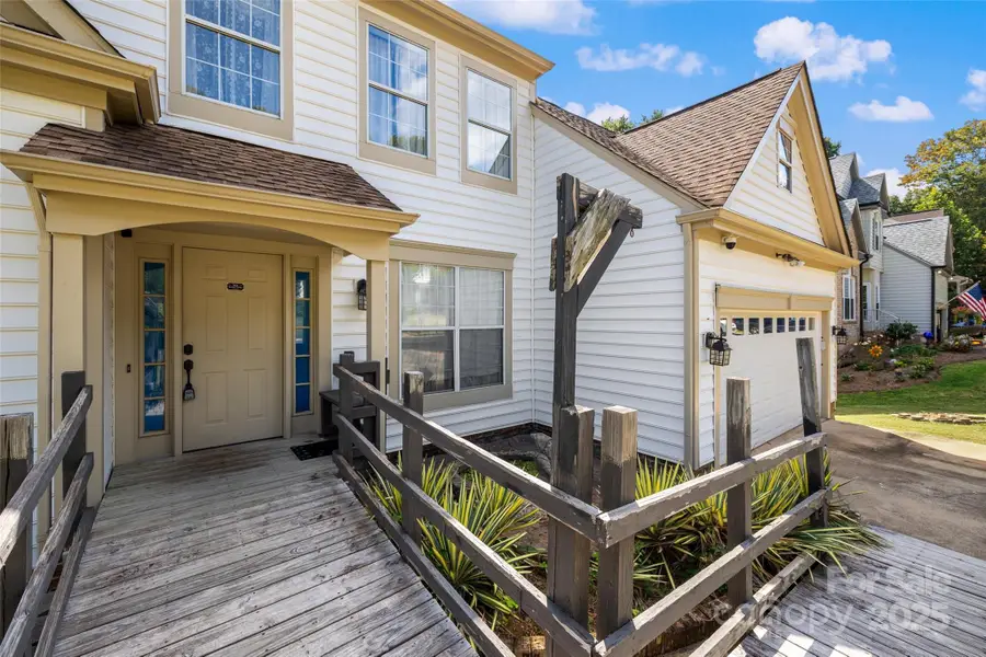 105 Lyman Oak Court, Fort Mill, SC 29715 - Image #3