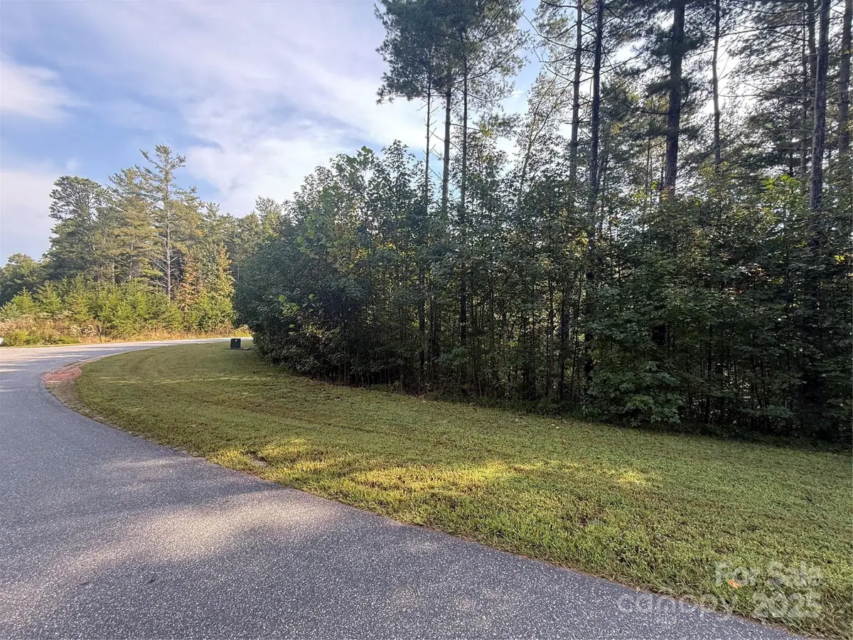 9999 Peninsula Reserve Road, Nebo, NC 28761 - Image #1