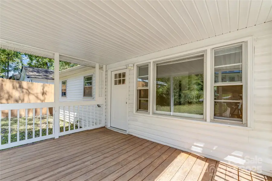 127 Shadowlawn Drive, Asheville, NC 28806 - Image #2