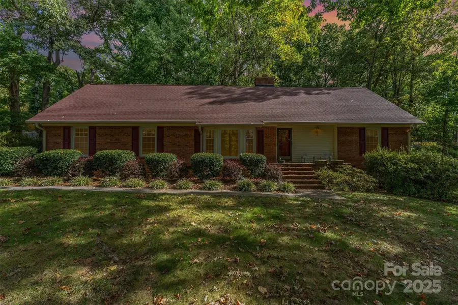 9314 Mountain Aire Circle, Charlotte, NC 28214 - Image #3