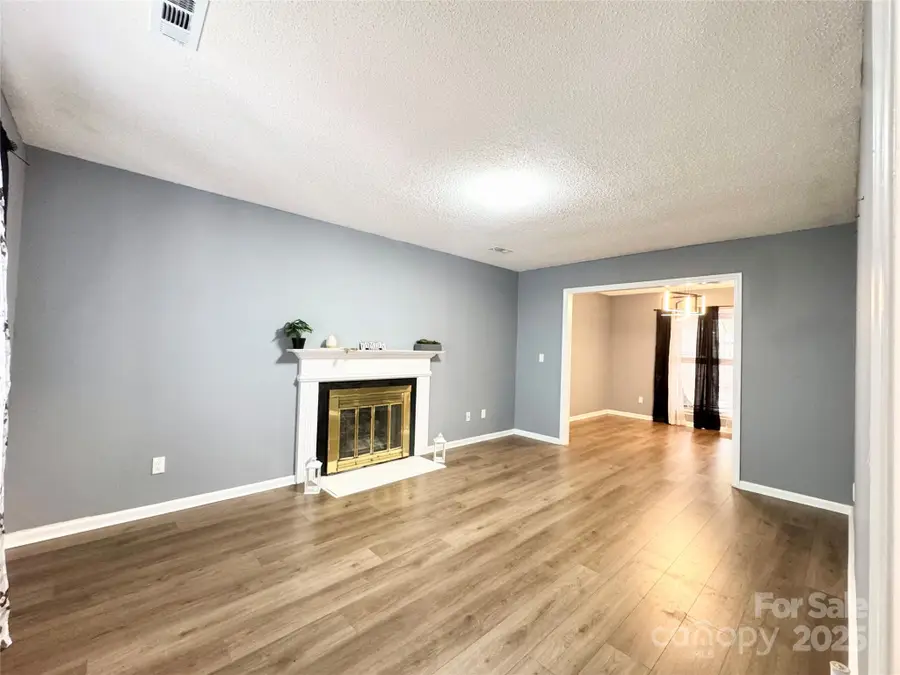 1634 Pamela Lorraine Drive, Charlotte, NC 28213 - Image #3