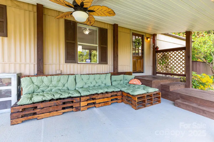 178 Keith Drive, Canton, NC 28716 - Image #3