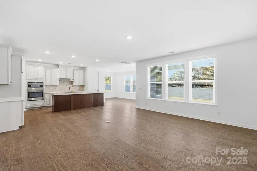 154 Nicholson Lane, Mooresville, NC 28115 - Image #3