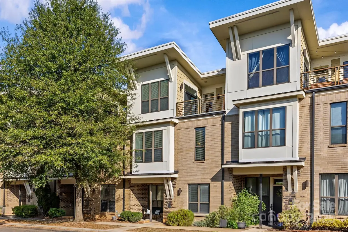 3463 Steel Yard Court, Charlotte, NC 28205 - Image #1