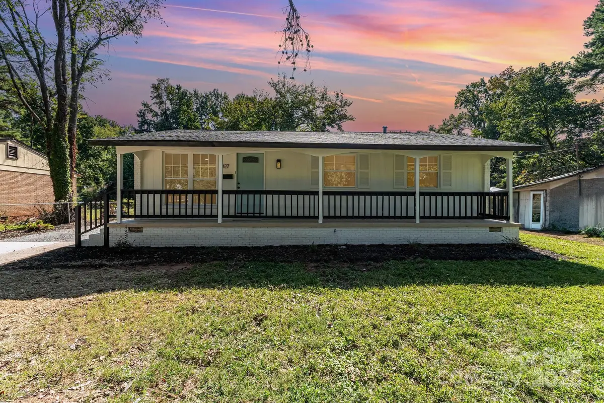 2427 Danforth Lane, Charlotte, NC 28208 - Image #1